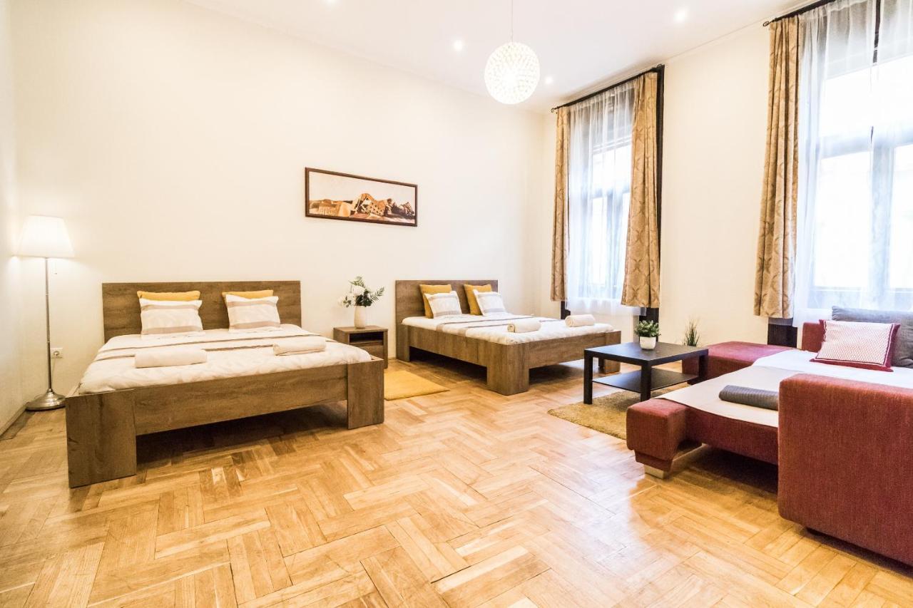 Real Apartments Klauzal บูดาเปสต์ ภายนอก รูปภาพ